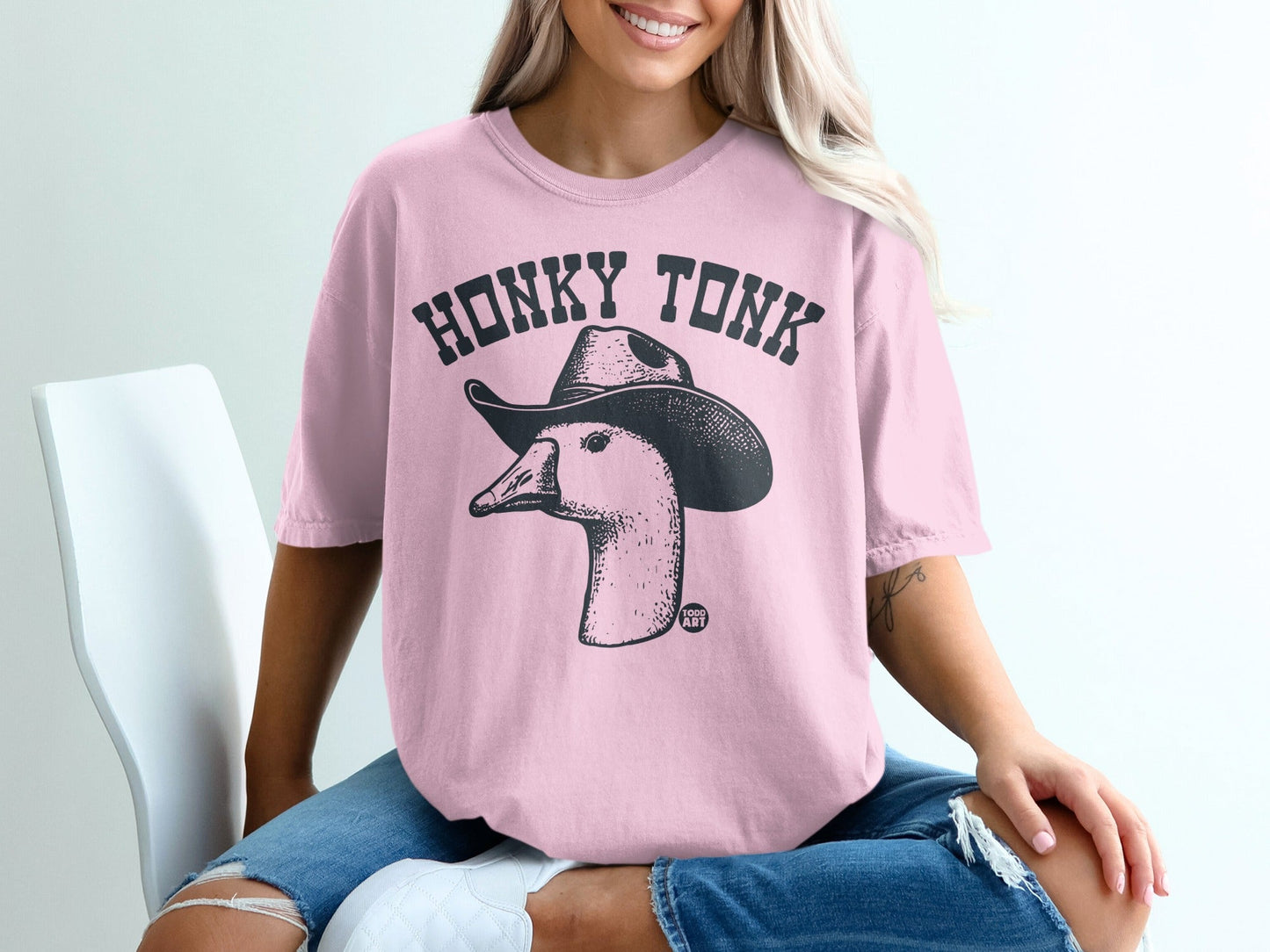 Honky Tonk Cowboy Duck Printed Graphic T-shirt