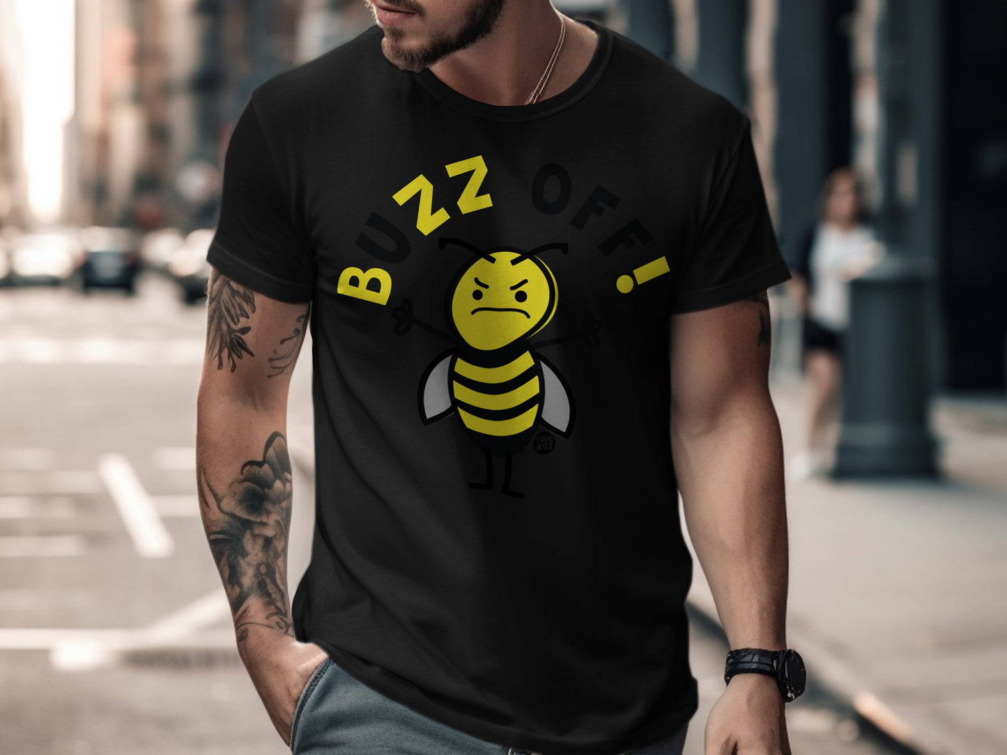 Funny Bee Design Buzz Off T-Shirt for Casual Wear