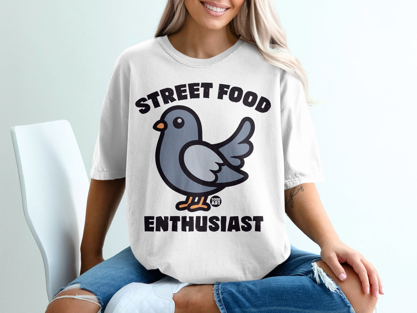 Street Food Enthusiast Graphic Pigeon T-shirt