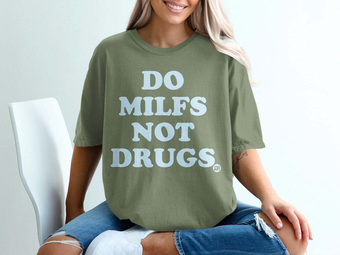 Do Milfs Not Drugs Statement Tee Shirt
