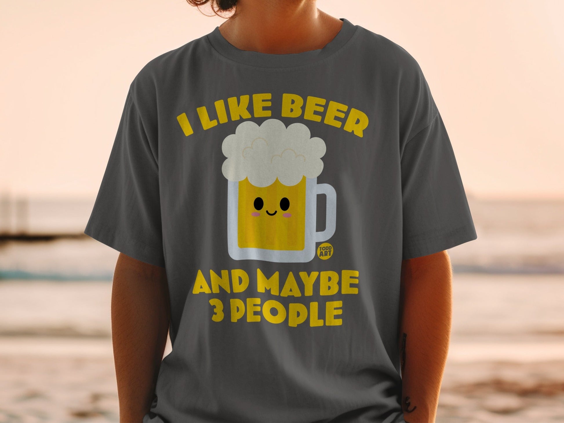I Like Beer And Maybe 3 People Humorous T-Shirt