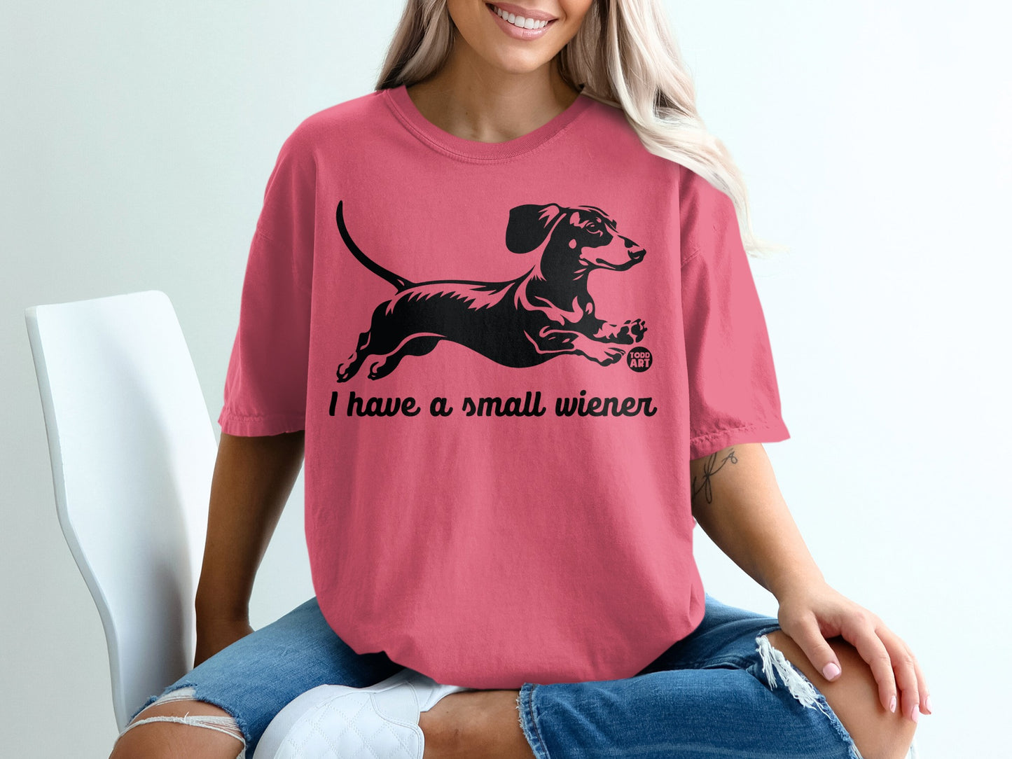 I Have a Small Wiener Funny Dachshund Graphic T-shirt