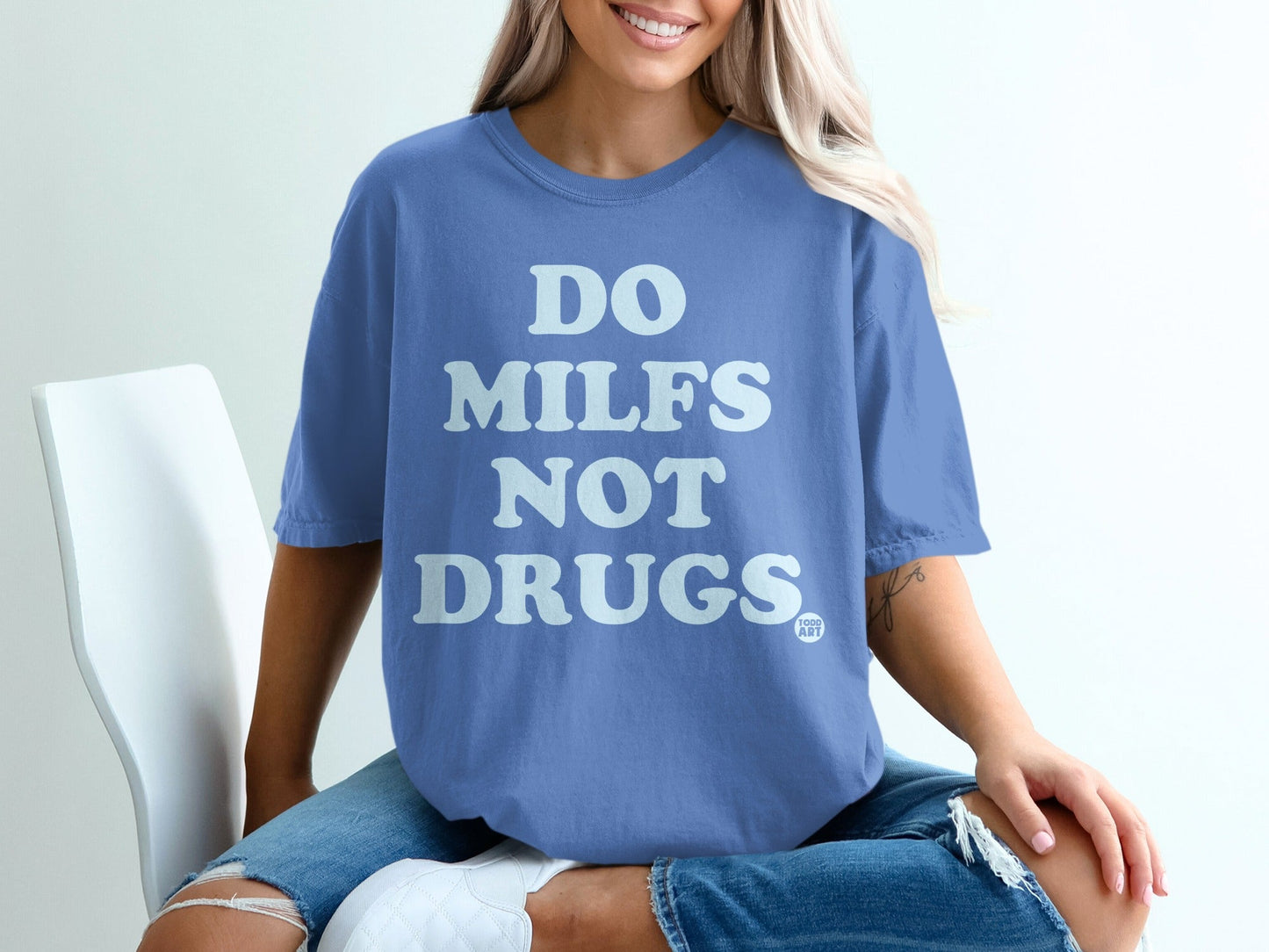 Do Milfs Not Drugs Graphic Statement T-Shirt